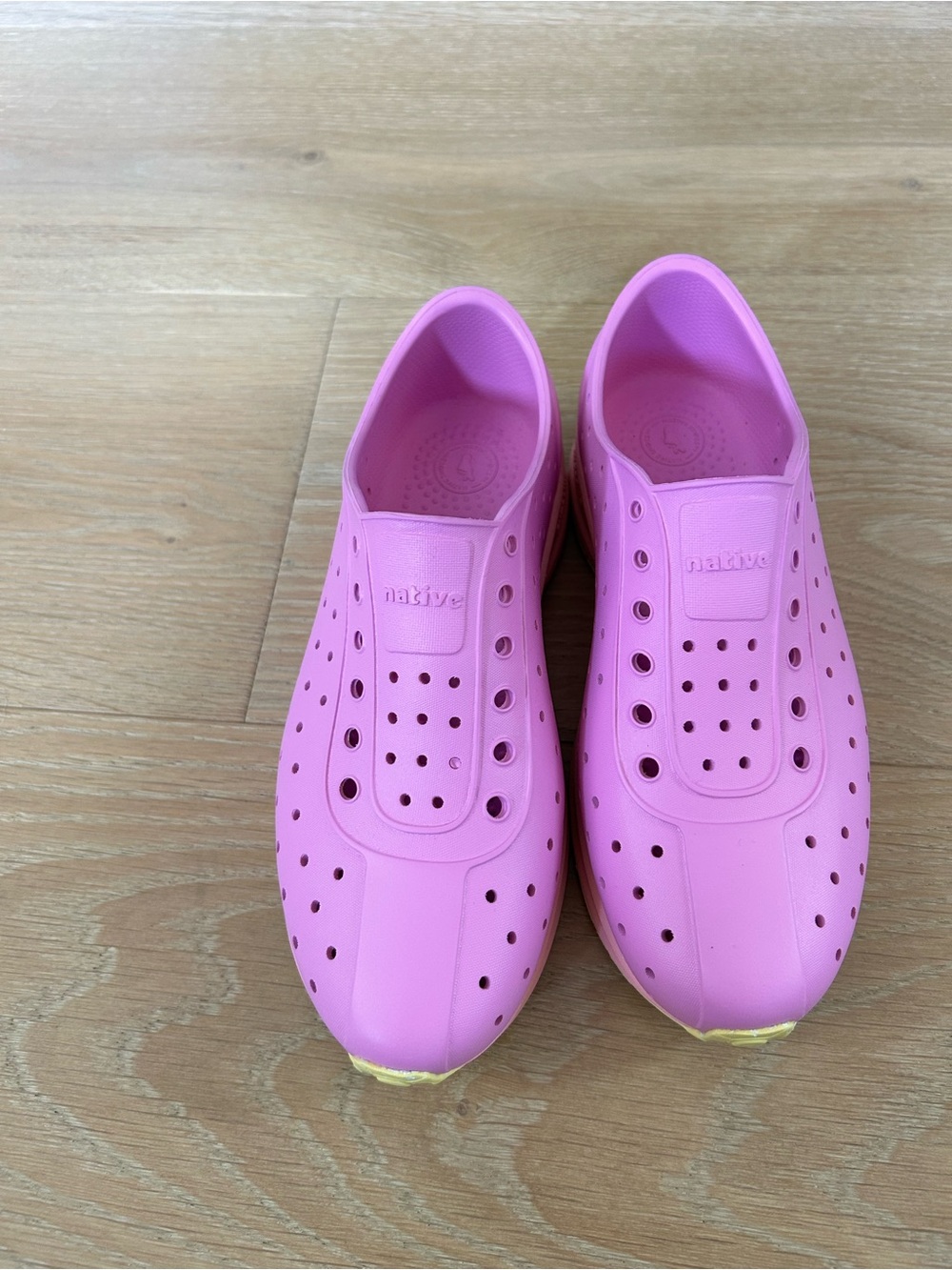 Native Jefferson Slip-On Shoes in Bright Pink